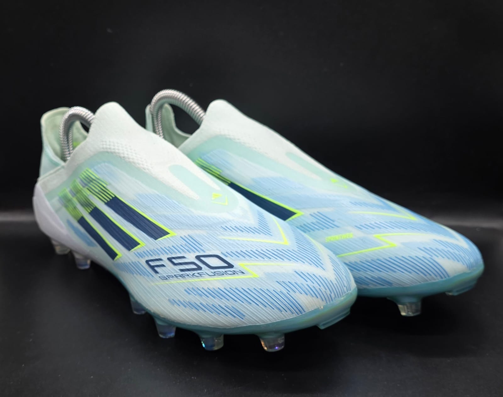 Adidas F50 Elite Laceless.